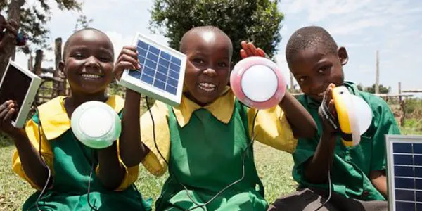 مردم درباره انرژی خورشیدی چه فکر می‌کنند؟